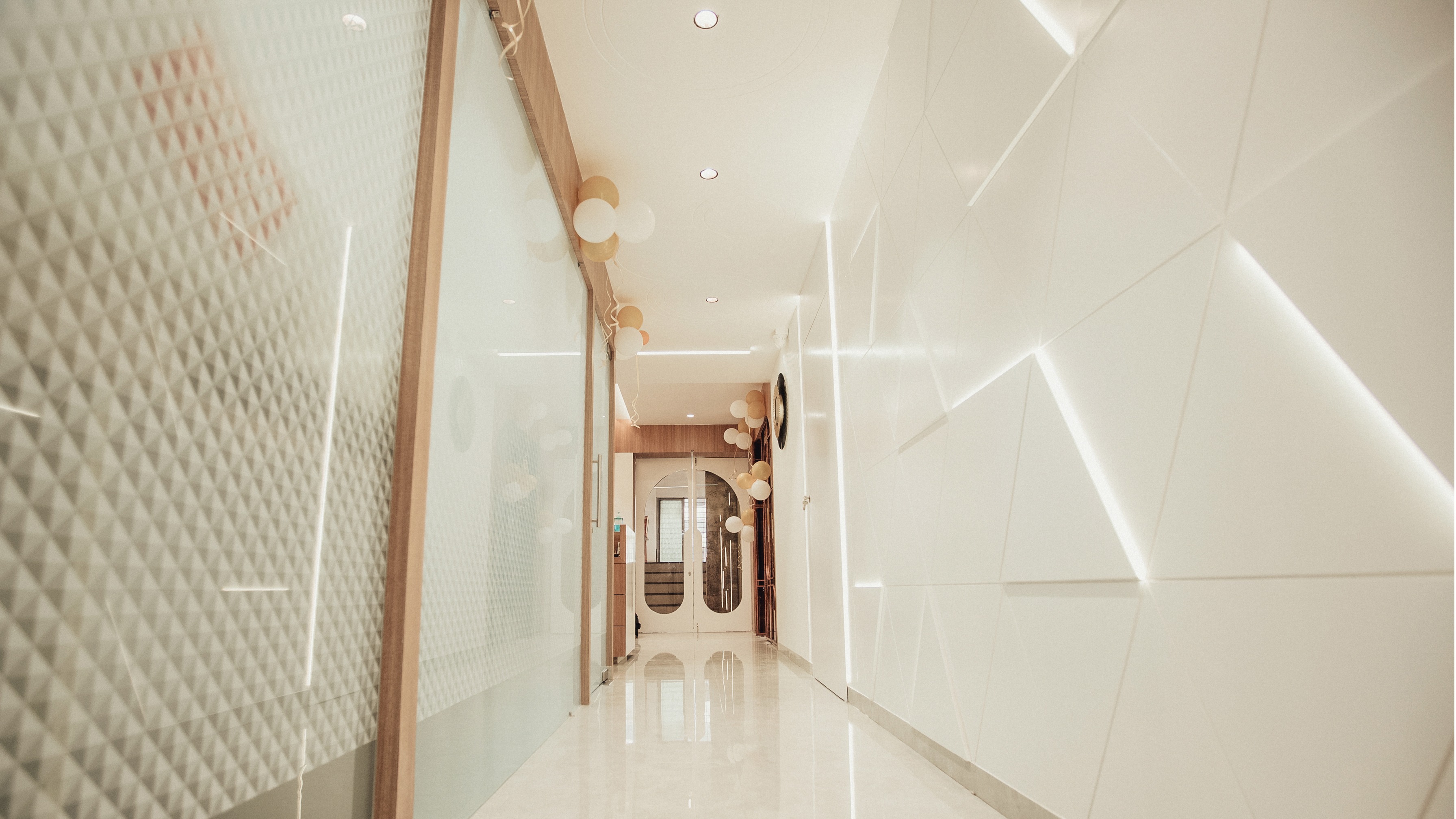 Advanced aesthetic treatment room at D'Tanique